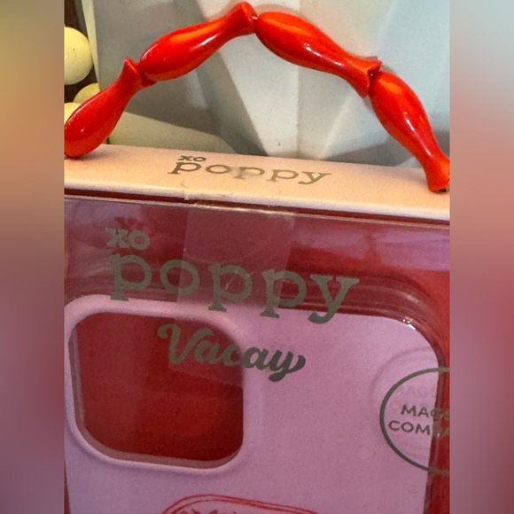 XO Poppy Sardines Portugal MagSafe Compatible Pink Phone Case 13/12 pro max - Picture 3 of 4